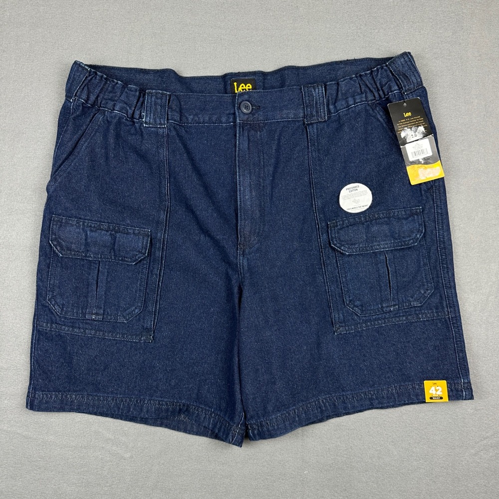 Lee Mens Regular Fit Denim Cargo Shorts Dark Rinse Elastic Waist Size 42 NWT